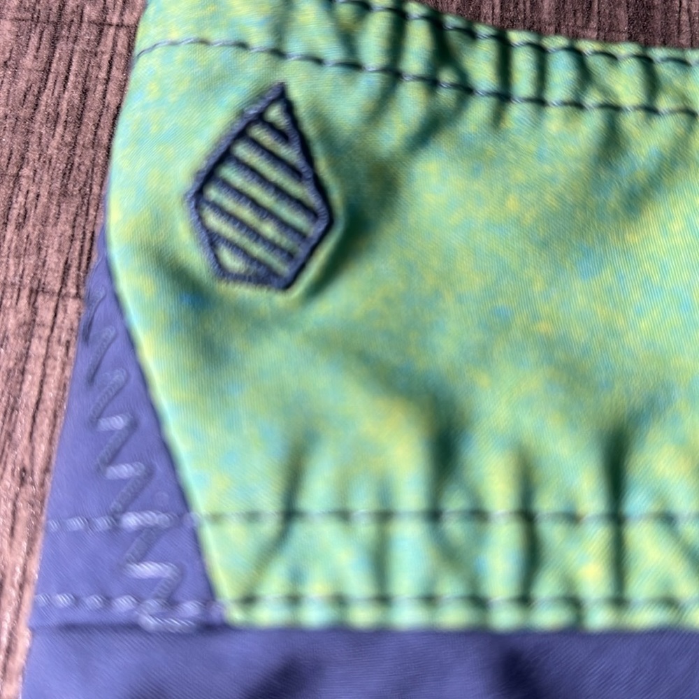 Volcom Mens Mod Tech Recycled Color Block Boardsh… - image 4